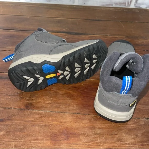 Keen Gray and Blue Hiking Boots Slip-On Design - Picture 3 of 6